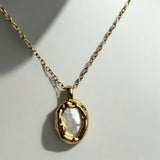 Oval Mother Pearl Necklace