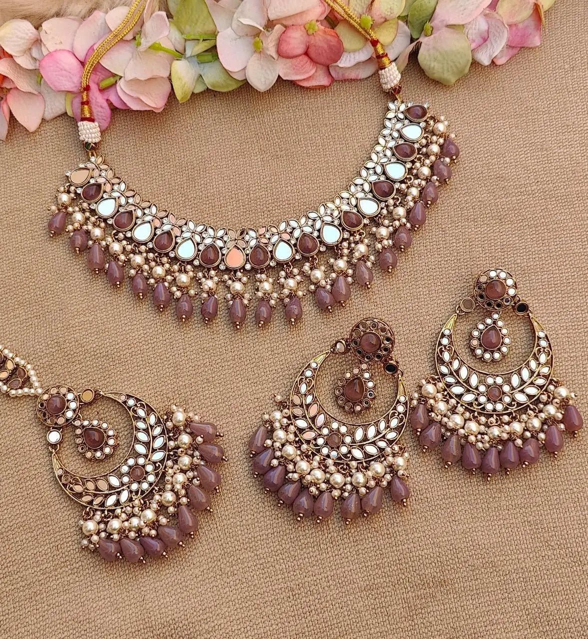 Mirror Necklace Set with Mangtikka - Artisan by Zaree