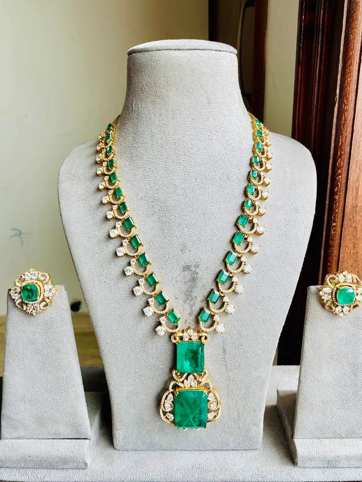 Nita Ambani Necklace in Golden Tones - Artisan by Zaree