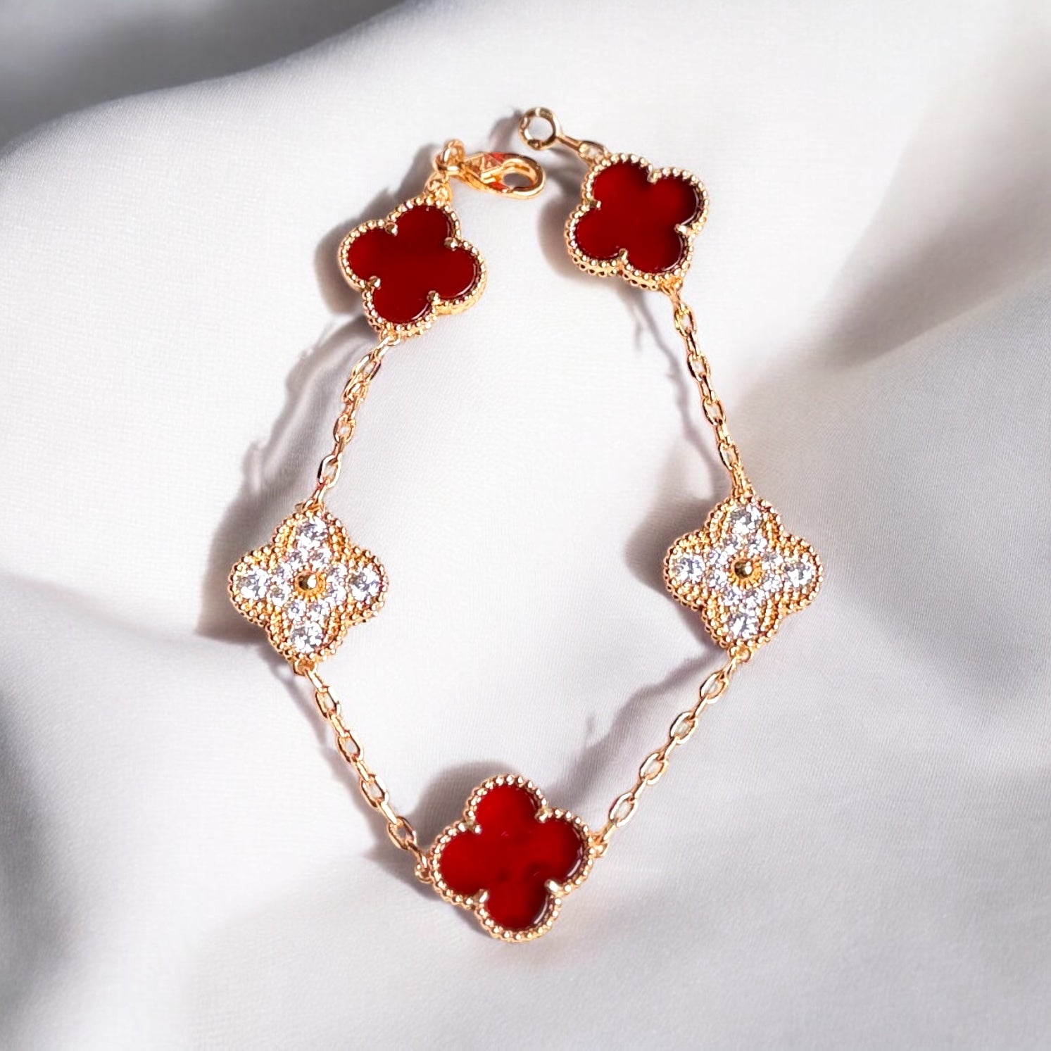 Red Sparkling Clover Bracelet